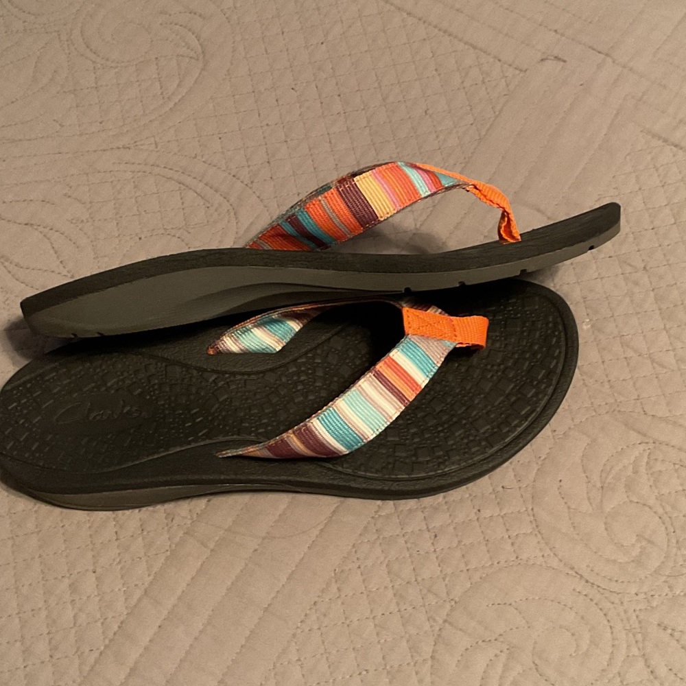 Clark’s Colorful Striped Flip Flops - Picture 2 of 4